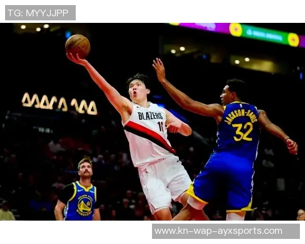 小白篮球明星的成长之路与辉煌成就揭秘